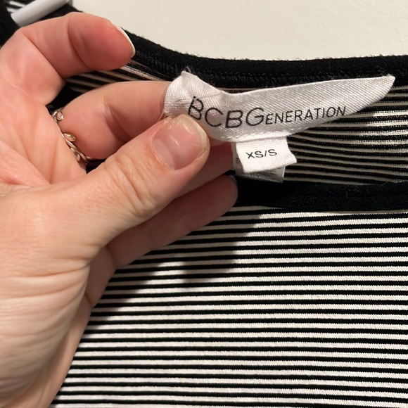Bcbg striped crop top - Picture 2 of 3